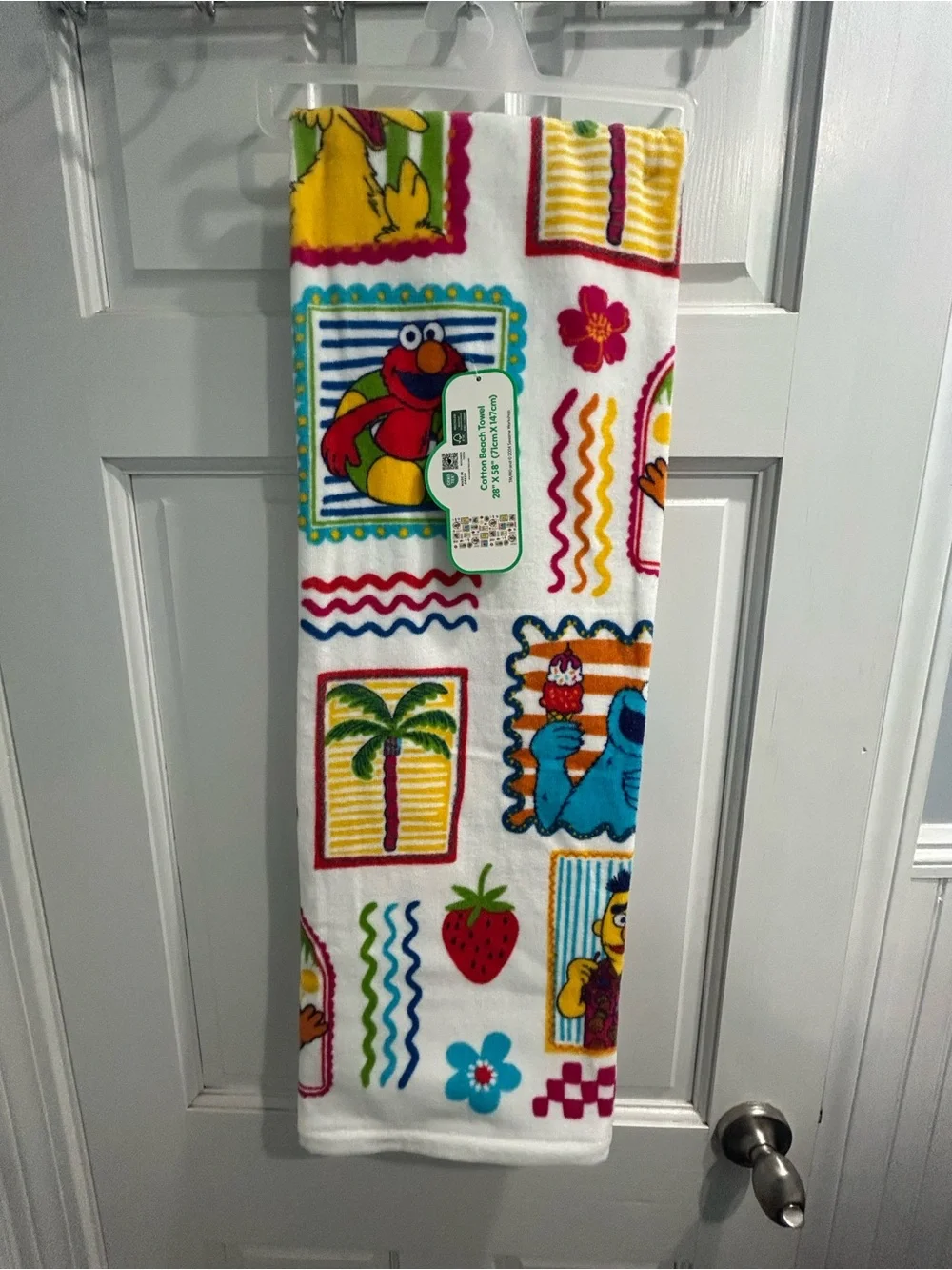 NWT Sesame Street White Towel Elmo characters beach